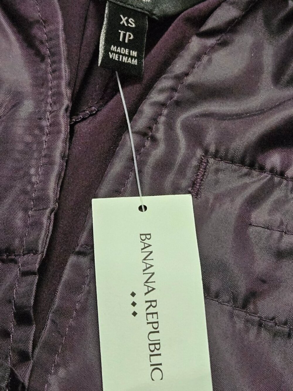 NWT Banana Republic Airstretch Joggers Wine Purple Colour Pants Women's Size XS - Picture 3 of 9